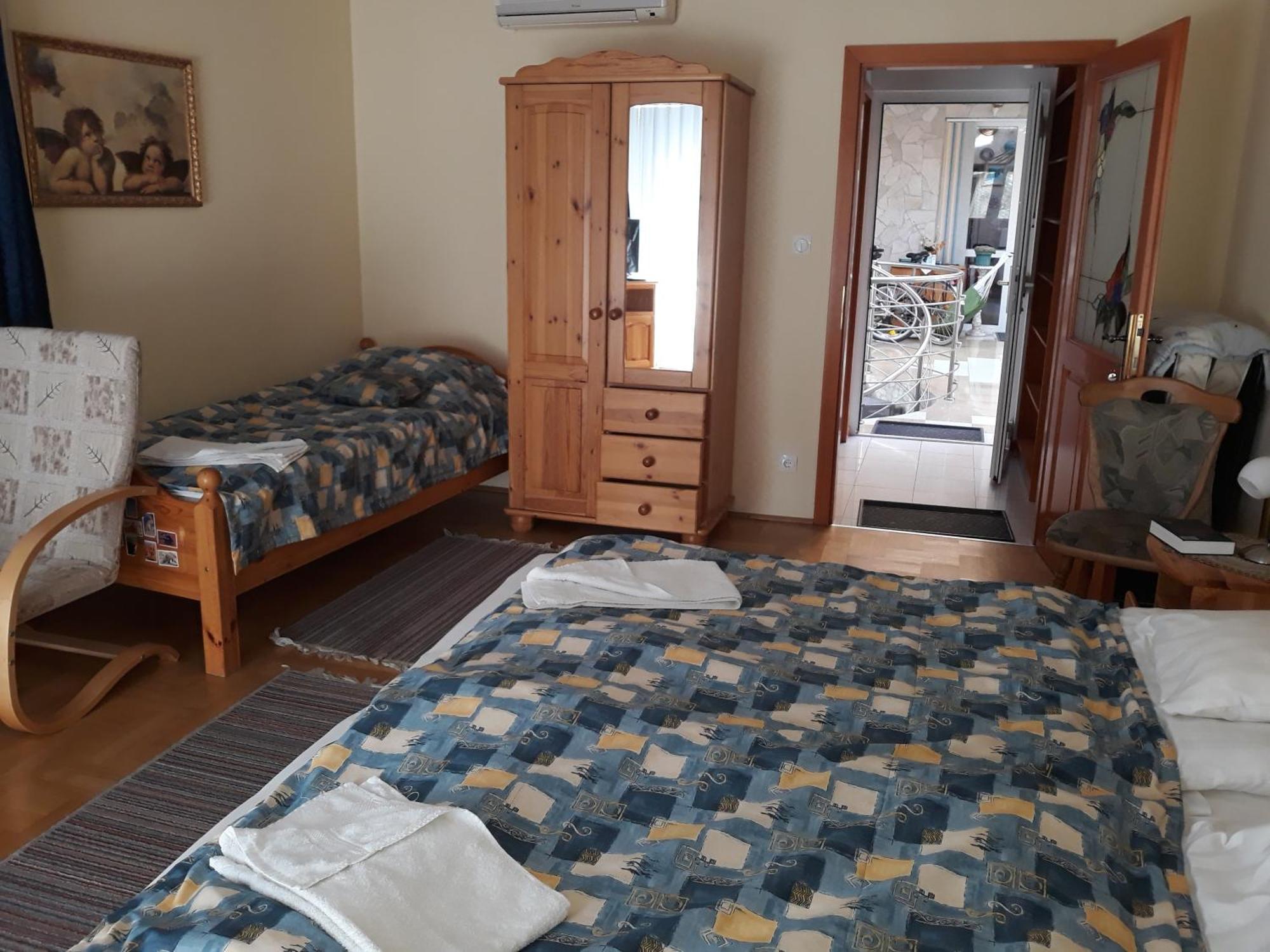 Kenézy Lux Apartman Vendégház Hajdúszoboszló Extérieur photo