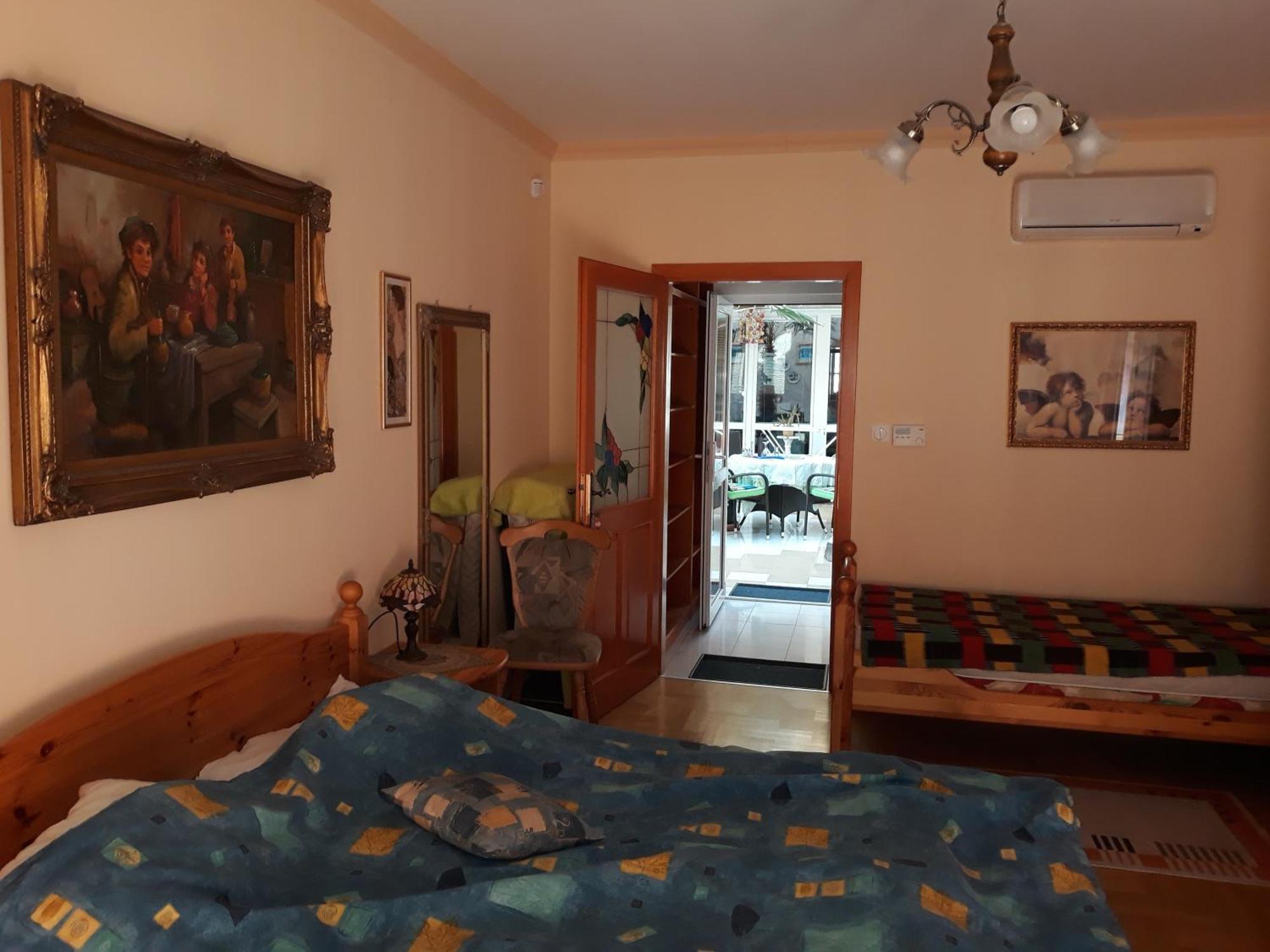Kenézy Lux Apartman Vendégház Hajdúszoboszló Extérieur photo